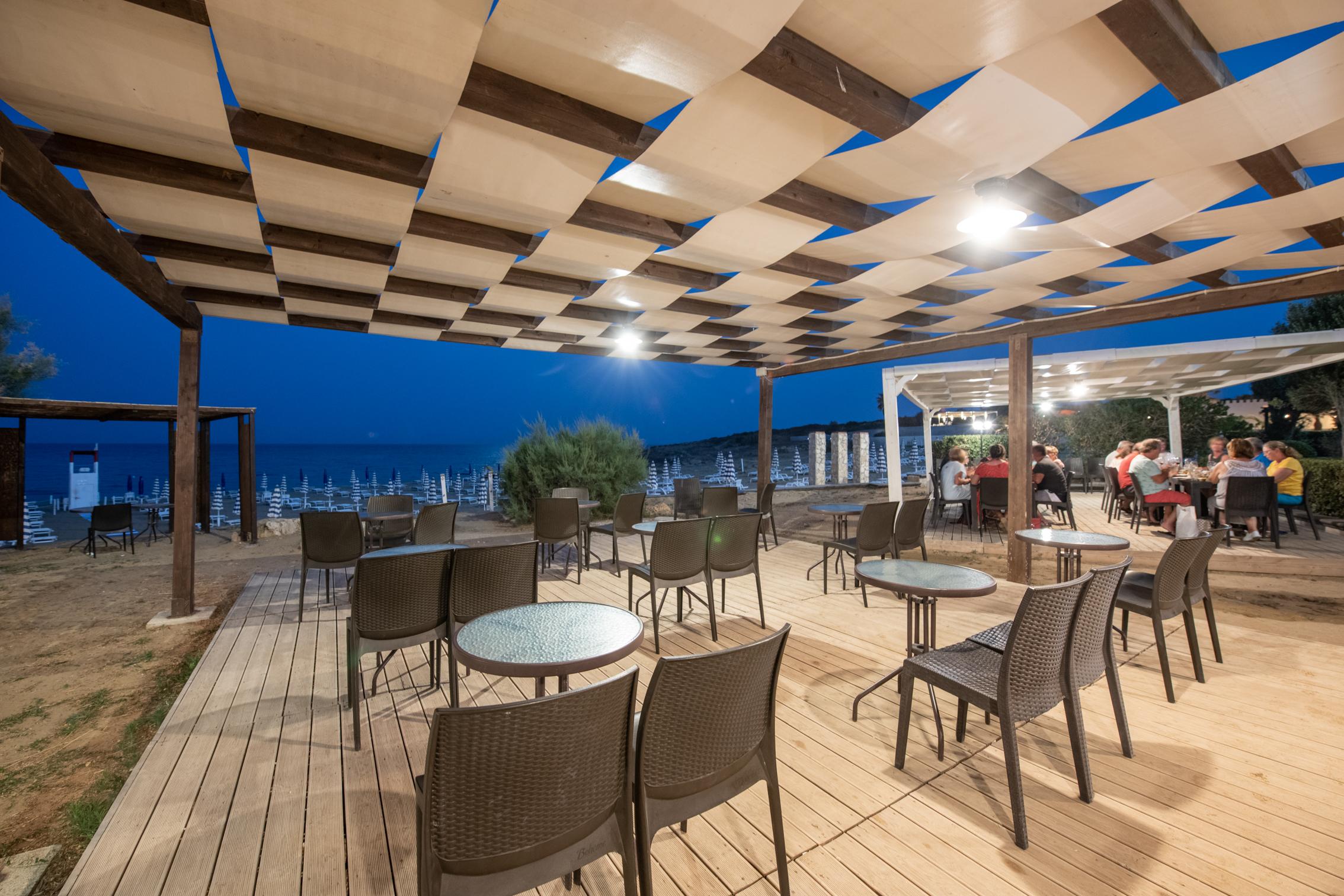Club Eloro Hotel 4*